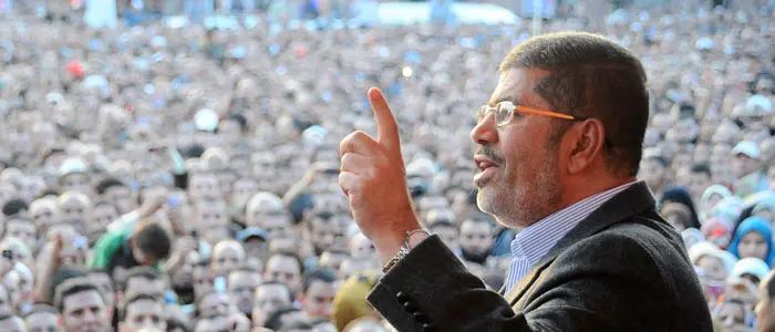 Egitto: annullata condanna all'ergastolo per deposto presidente Morsi
