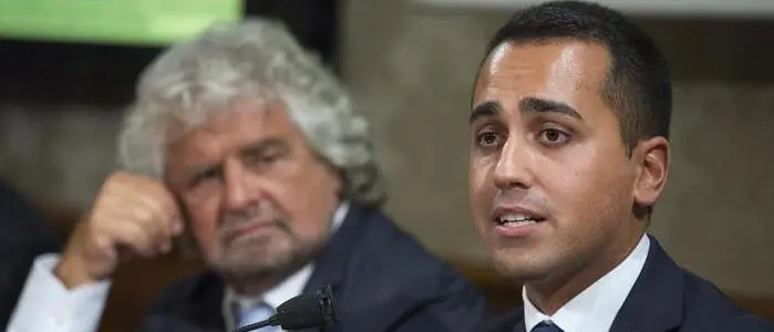 Referendum, Grillo: "Stanno espropriando il futuro". Di Maio attacca il programma economico