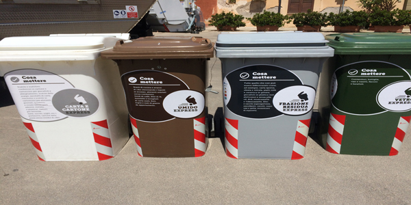 Raccolta "Porta a porta" : Palermo differenzia