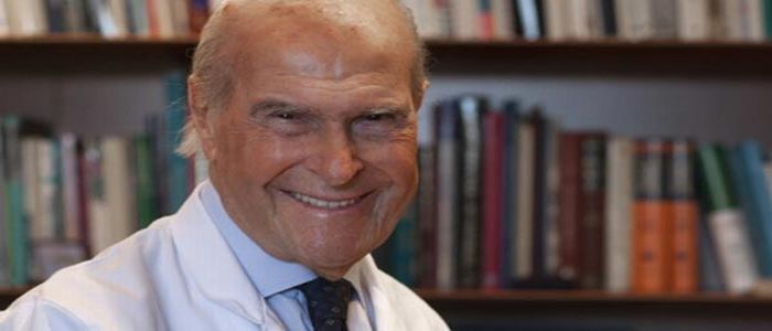 Veronesi, apre la camera ardente. Presente anche il sindaco Sala