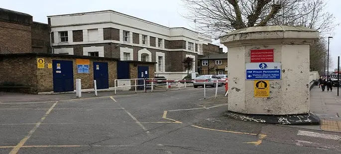 Londra, detenuti fuggono dal carcere grazie a un drone
