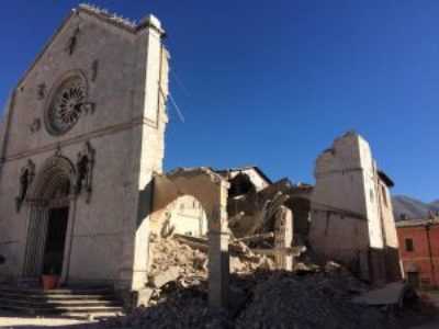 Terremoto, Radio Maria: «E' un castigo divino per l'approvazione delle unioni civili»