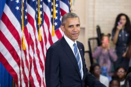 Usa 2016, Obama critica Fbi e difende la Clinton