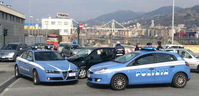 Genova, poliziotto uccide famiglia e si suicida