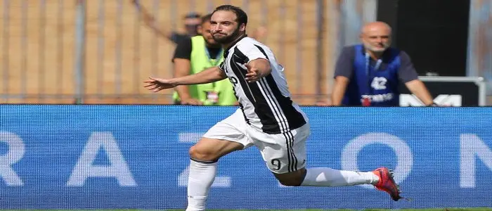 Serie A, Juve-Napoli: protagonista indiscusso Higuain