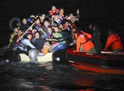 Migranti, ancora morti: 25 cadaveri in un gommone al largo della Libia. Unhcr: record morti nel 2016