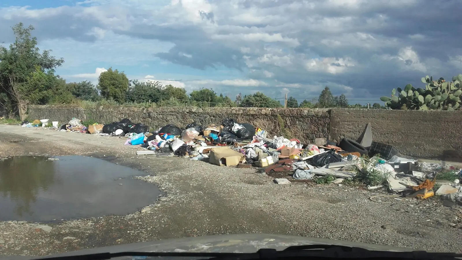 Il consigliere Levato chiede Discarica abusiva nei pressi del fiume Alli