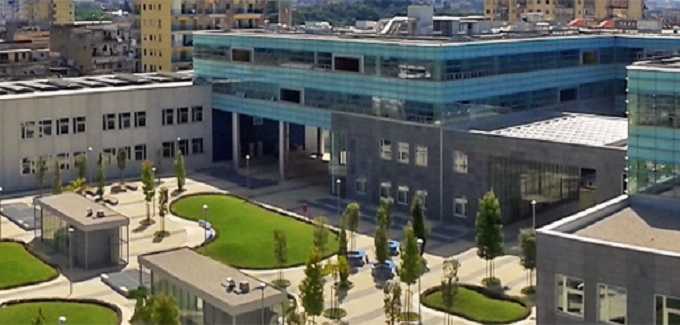 Napoli, inaugurata la iOs Academy di Apple. De Magistris: "Qui non solo rifiuti"