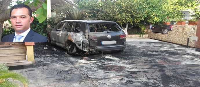 Incendiata l'auto del consigliere Luigi Levato "I commenti dei Social, Politico e Imprenditoriale"