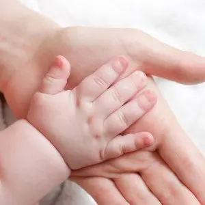 Minori, con 'Mamme a bordo' l'IdO lavora sulla relazione madre-bambino