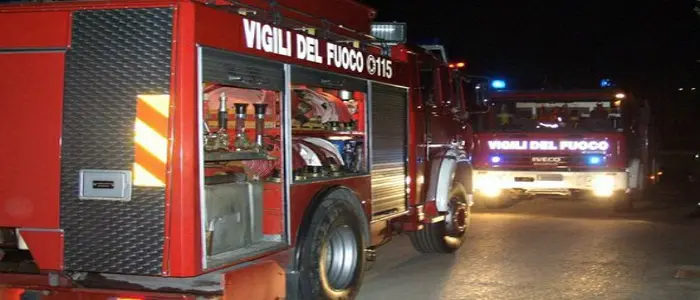 Milano, esplosione in un bar del centro. 11 feriti