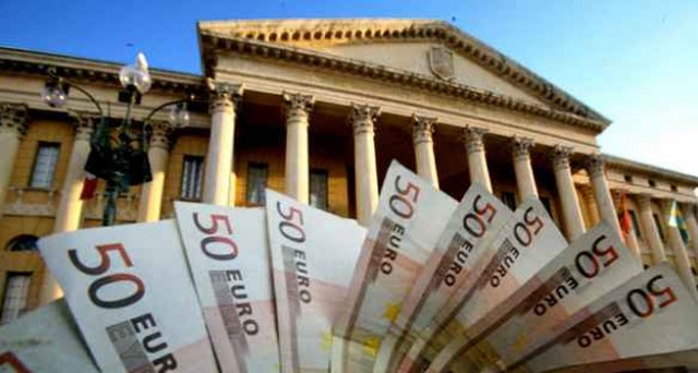 Spese conto corrente: record italiano per i costi. Primi in UE