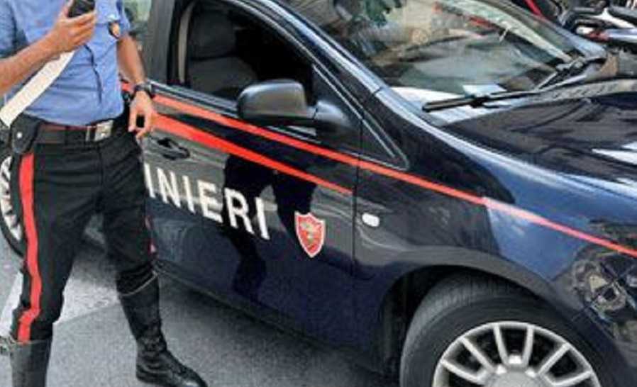 Ferrara, ricattava la ex per video hard: arrestato perito informatico