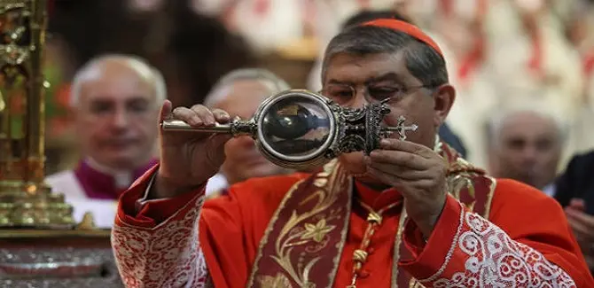 Napoli, rubate offerte dei fedeli per San Gennaro: bottino di 13 mila euro