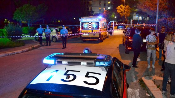 Agguato a Bari: 17enne ferito. Non è in pericolo di vita