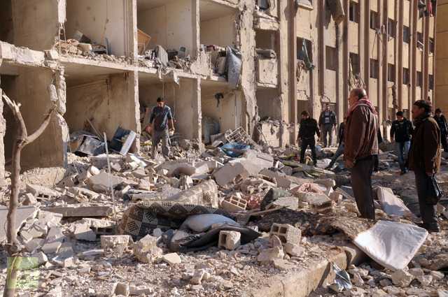 Siria, nuovi raid aerei su Aleppo