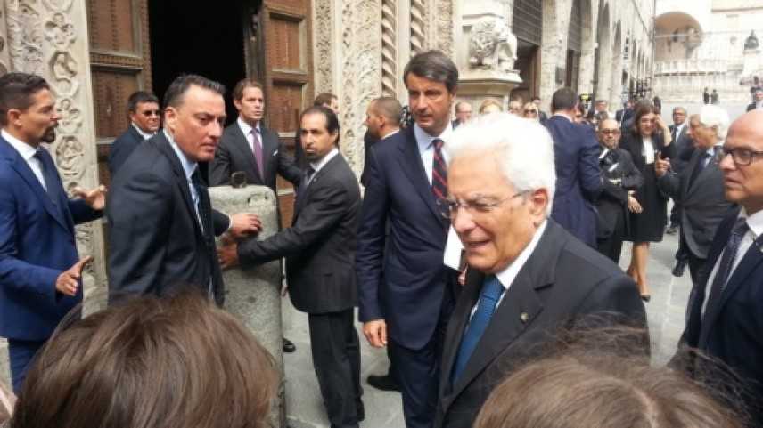 Napoli, Mattarella visita Istituto per gli studi storici e incontra in privato con De Magistris