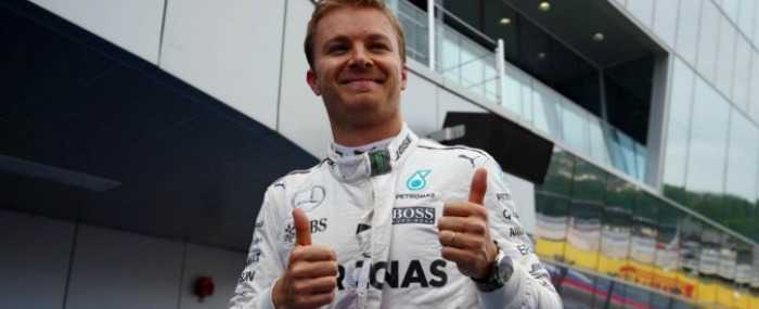 F1, Gp Singapore: vittoria di Rosberg, quarto e quinto posto per le Ferrari