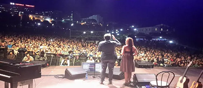 Settembre al parco, Vecchioni incanta il parco. In diecimila per il professore (Foto)