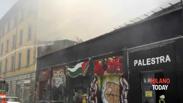 Milano, incendio tra Porta Nuova e Stazione Centrale