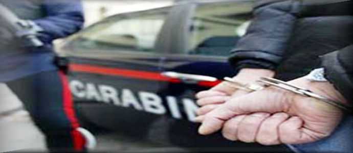 Mafia: blitz carabinieri 25 arresti