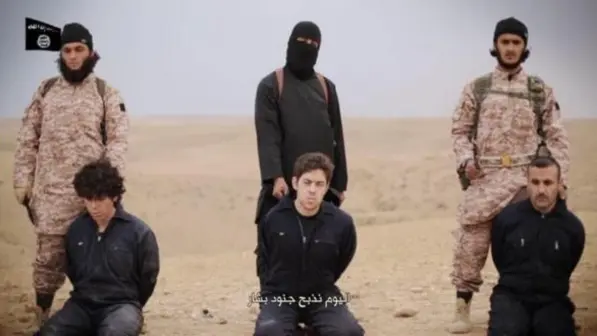 Isis, documentate 72 fosse comuni in Iraq e Siria