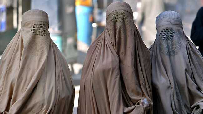 Germania: probabile divieto del burqa
