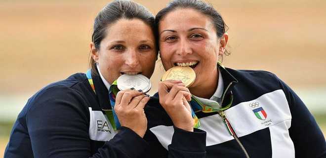 Rio 2016, altre due medaglie per l'Italia: Bacosi e Cainero oro e argento nel tiro a volo