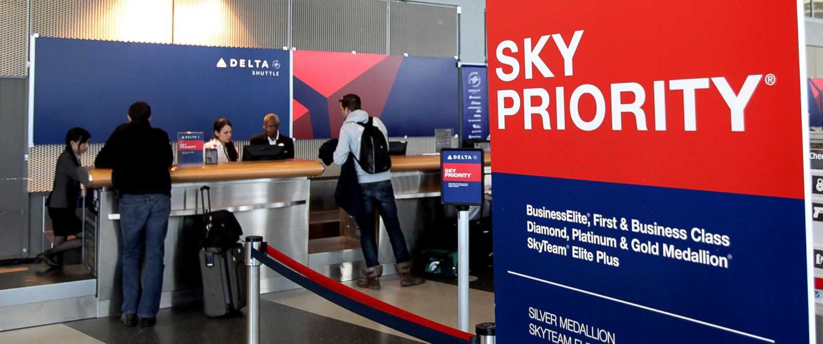 Caos in aeroporto, la linea americana Delta annuncia tilt nel sistema informatico