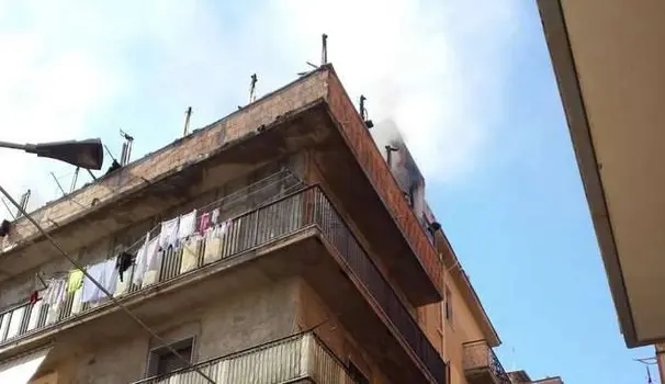 Gela, donna muore in casa dopo incendio