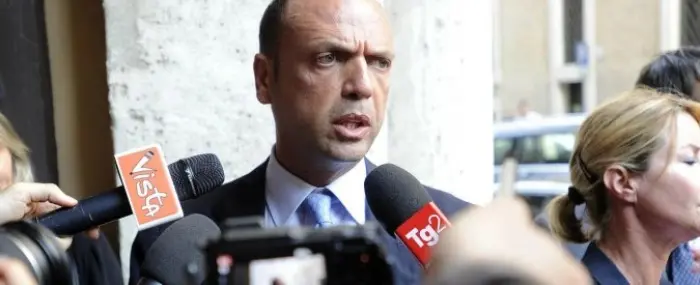 Terrorismo, Alfano: "Altre due  espulsioni per motivi di sicurezza, 102 dal Gennaio 2015"