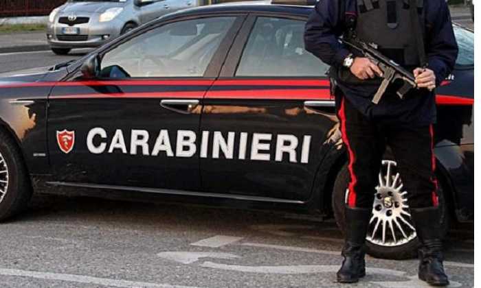 Napoli, Carabinieri sgominano banda di violenti rapinatori