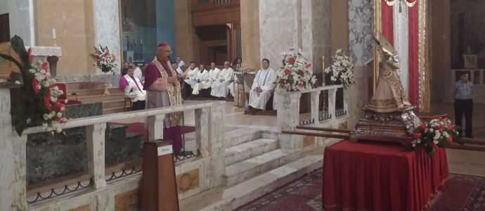 Messaggio dell'Arcivescovo Bertolone al termine della processione di San Vitaliano [Foto Video]