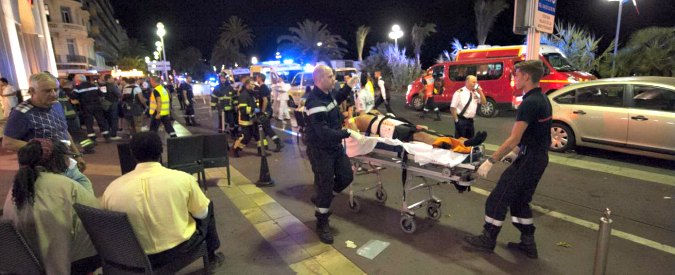 Nizza, l'alba del giorno dopo