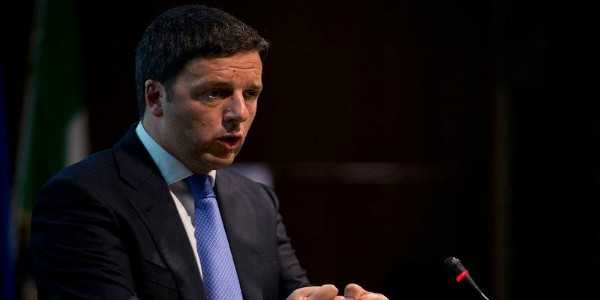 Referendum, il no di Renzi allo spacchettamento: «Non sta in piedi»