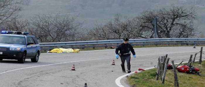 Taranto, incidente fatale con la moto: muoiono due giovani