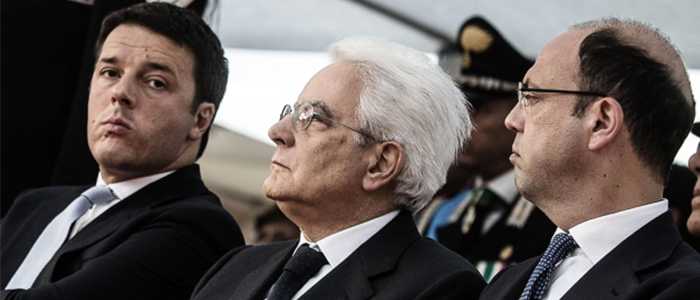 Vertice Renzi - Mattarella: possibile slittamento referendum al 6 Novembre