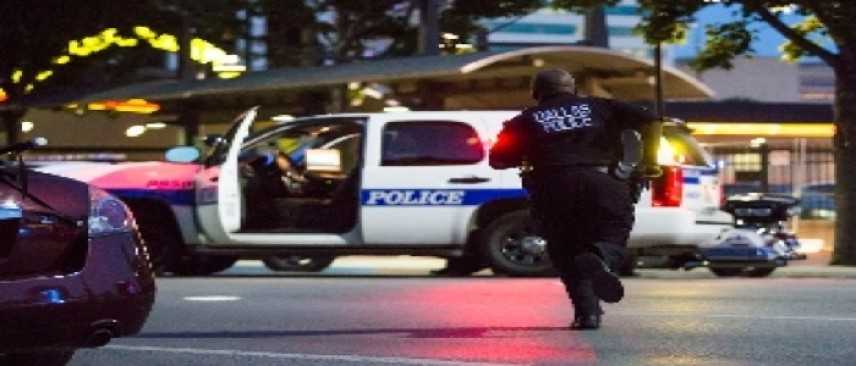 Dallas, cecchini sparano sulla polizia durante le proteste per la morte di 2 afroamericani: 5 morti