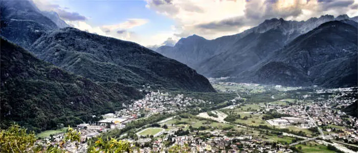 Valcamonica: morto un maratoneta. Donna finisce in un dirupo e perde la vita