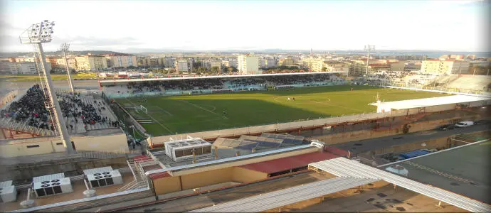 Calcio: Crotone; Serie "A" sindaco Ugo Pugliese stadio entro il 28 agosto