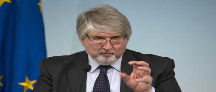 Pensionamenti anticipati, per Poletti la critica dell'Eurogruppo non riguarda l'Italia