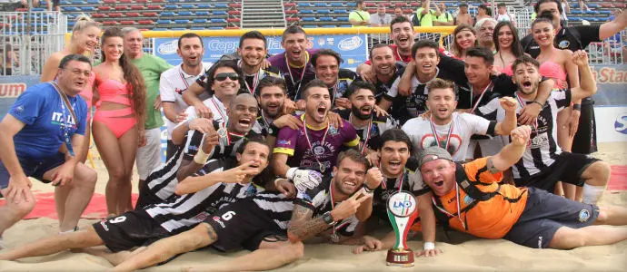 Beach Soccer: Viareggio conquista la coccarda tricolore per la seconda volta nella sua storia