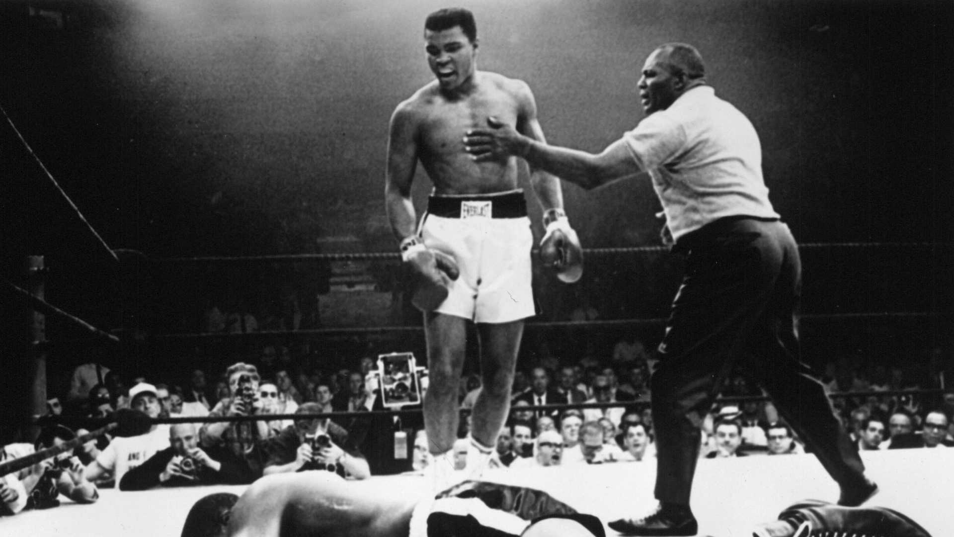 Ci lascia Muhammad Ali, il campione che ha ispirato anche il mondo del cinema