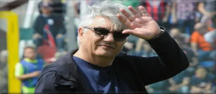 Calcio: Crotone; Vrenna, "prime partite serie A forse a Cosenza"