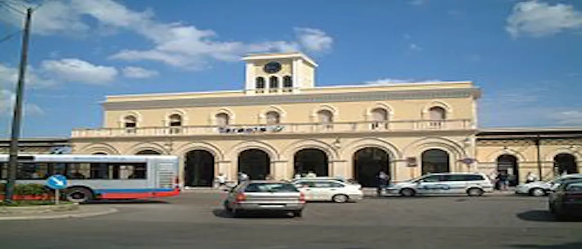 Bar della stazione ferroviaria di Taranto di nuovo preso di mira dai rapinatori