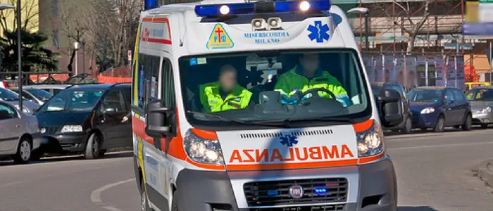 Bambino di 3 anni perde la vita cadendo da un balcone