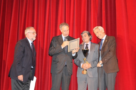 Napoli: i Lions a Teatro per l'integrazione delle culture