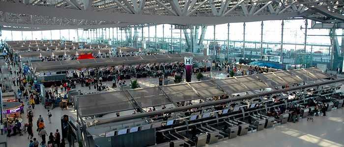 New Delhi: sposina va in bagno nell'aeroporto e sparisce