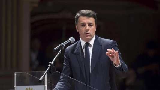 Referendum, Renzi attacca: "Personalizzare lo scontro è l'obiettivo del fronte del No, non il mio"