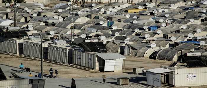Migranti, abusi sessuali su minori nel campo profughi di Nizip: arrestato un 30enne